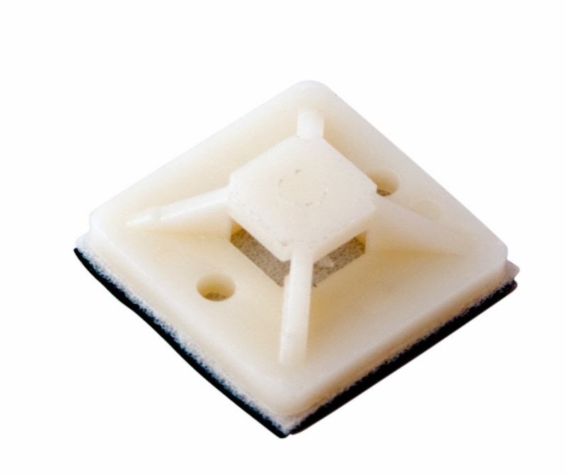 Площадка самоклеящаяся 20х20 мм, белая, 100 шт,