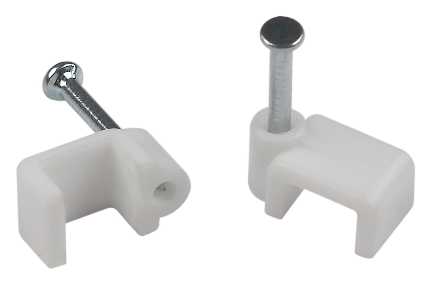 Скоба пластиковая крепежная плоская 5 мм белая NO-224-581 (50 шт/уп)