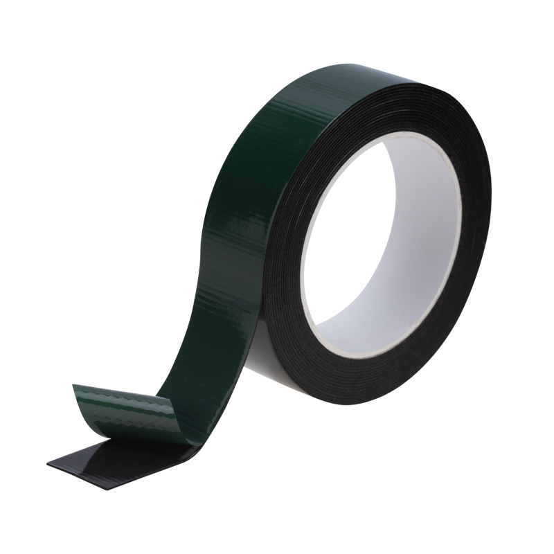 Двухсторонний скотч, черная, вспененная ЭВА основа, 30 мм, ролик 5 м